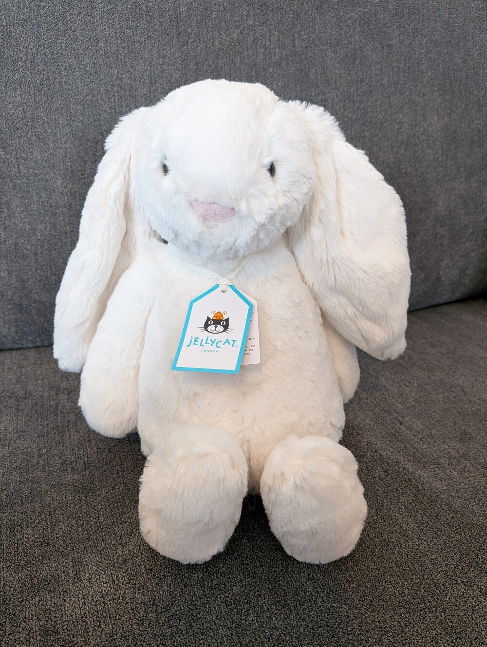 NWT Jellycat Bashful Cream Bunny- Medium